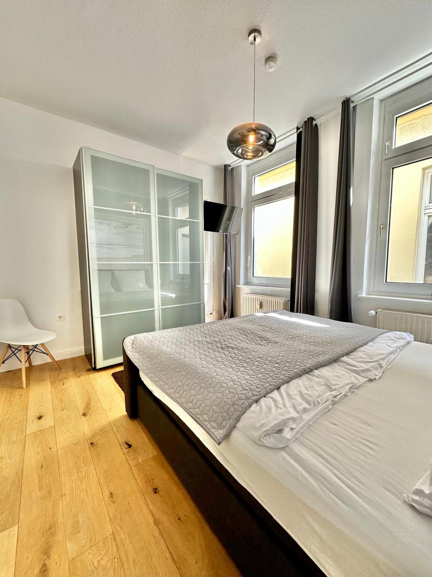 Geraeumiges City-Apartment Mit 2 Badezimmer Und Parkplaetzen D46-Og Oldenburg Eksteriør billede