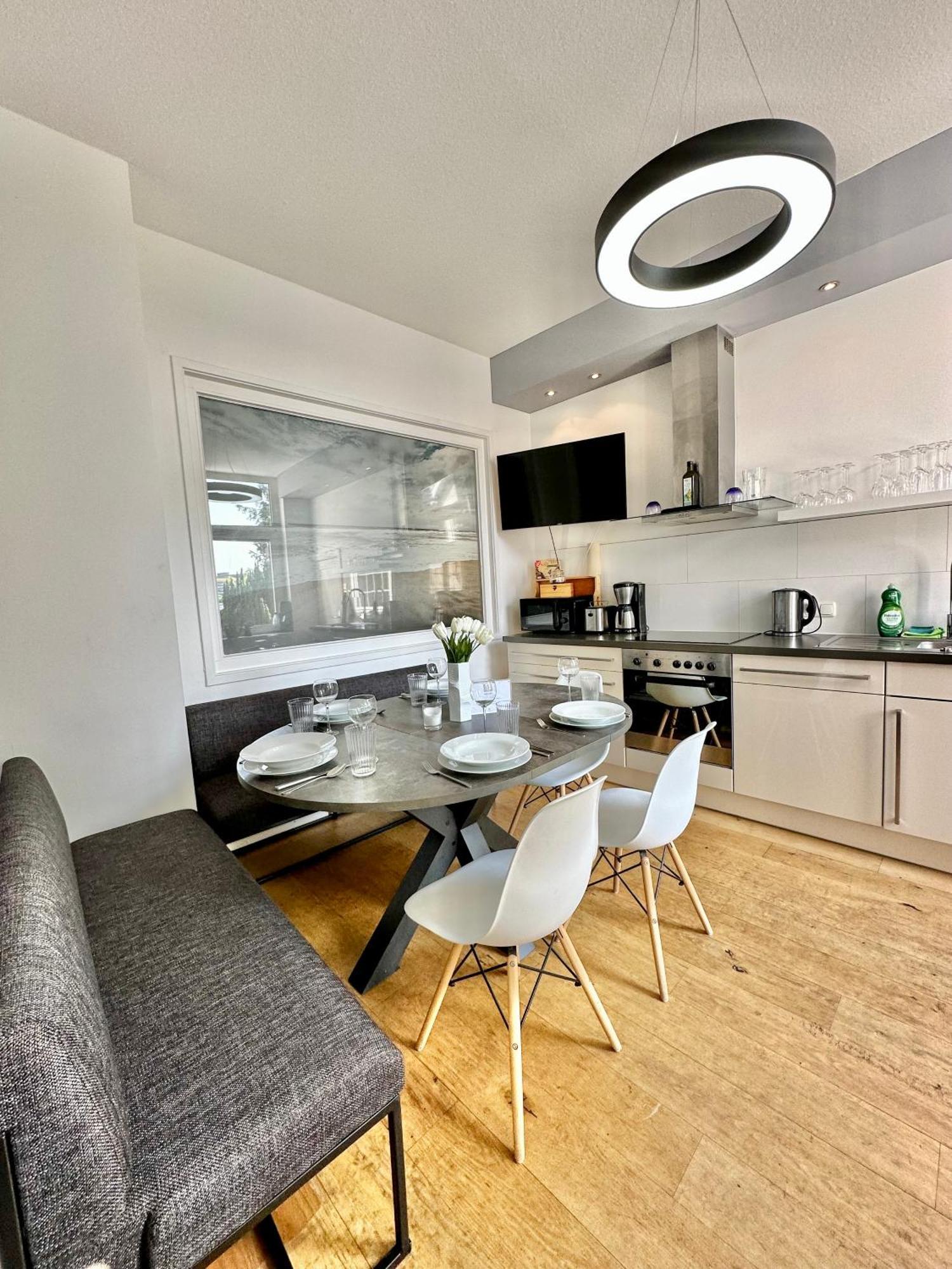 Geraeumiges City-Apartment Mit 2 Badezimmer Und Parkplaetzen D46-Og Oldenburg Eksteriør billede